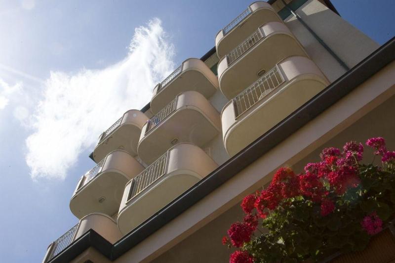 Hotel Alsen Ρίμινι Εξωτερικό φωτογραφία