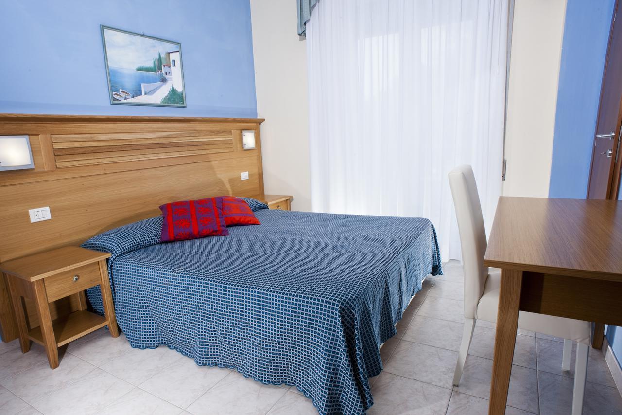 Hotel Alsen Ρίμινι Εξωτερικό φωτογραφία